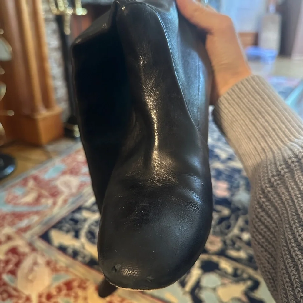 Stuart Weitzman Black Knee-High Women's Boots - Picture 4 of 5